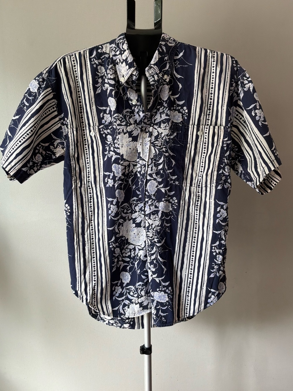 J. Oliver Men’s M Regular Blue/White Cotton Woven Floral Button-Down SS Shirt
